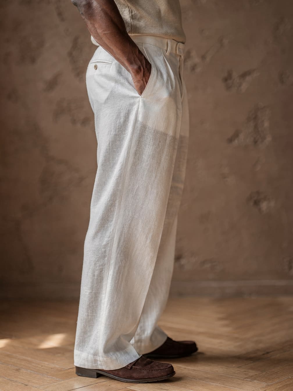 Pantalon léger à pinces Basile – Blanc