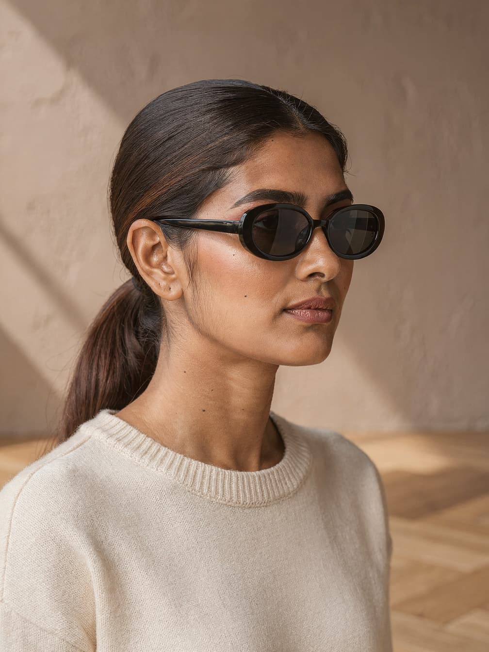 Lunettes de soleil ovales Bertille – Noir