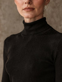 Col roulé côtelé Cécile – Noir