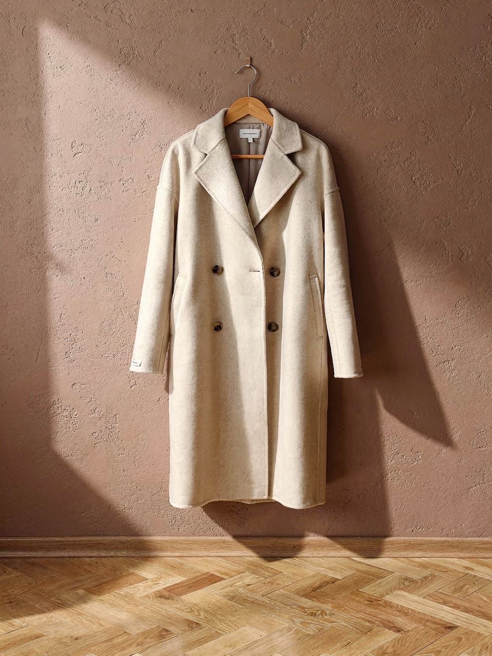 Manteau long croisé Eugénie – Beige
