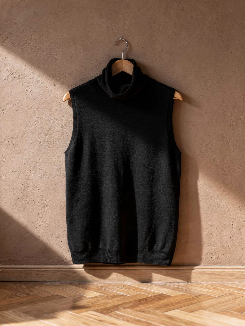 Pull sans manches Garance – Noir