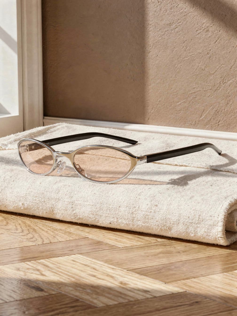 Lunettes de soleil ovales Isaure – Champagne
