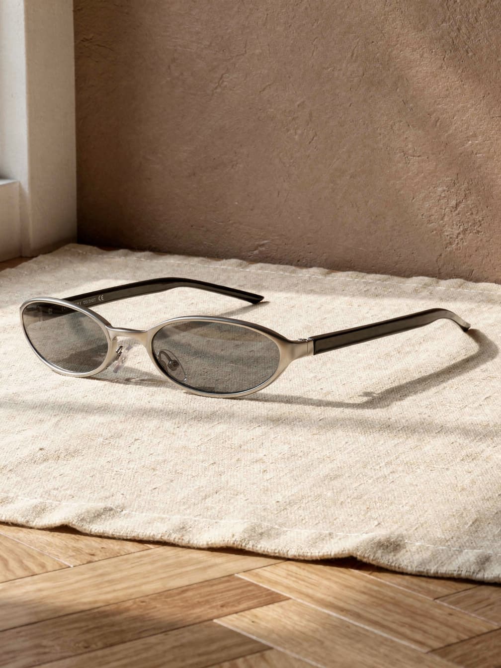 Lunettes de soleil ovales Isaure – Gris