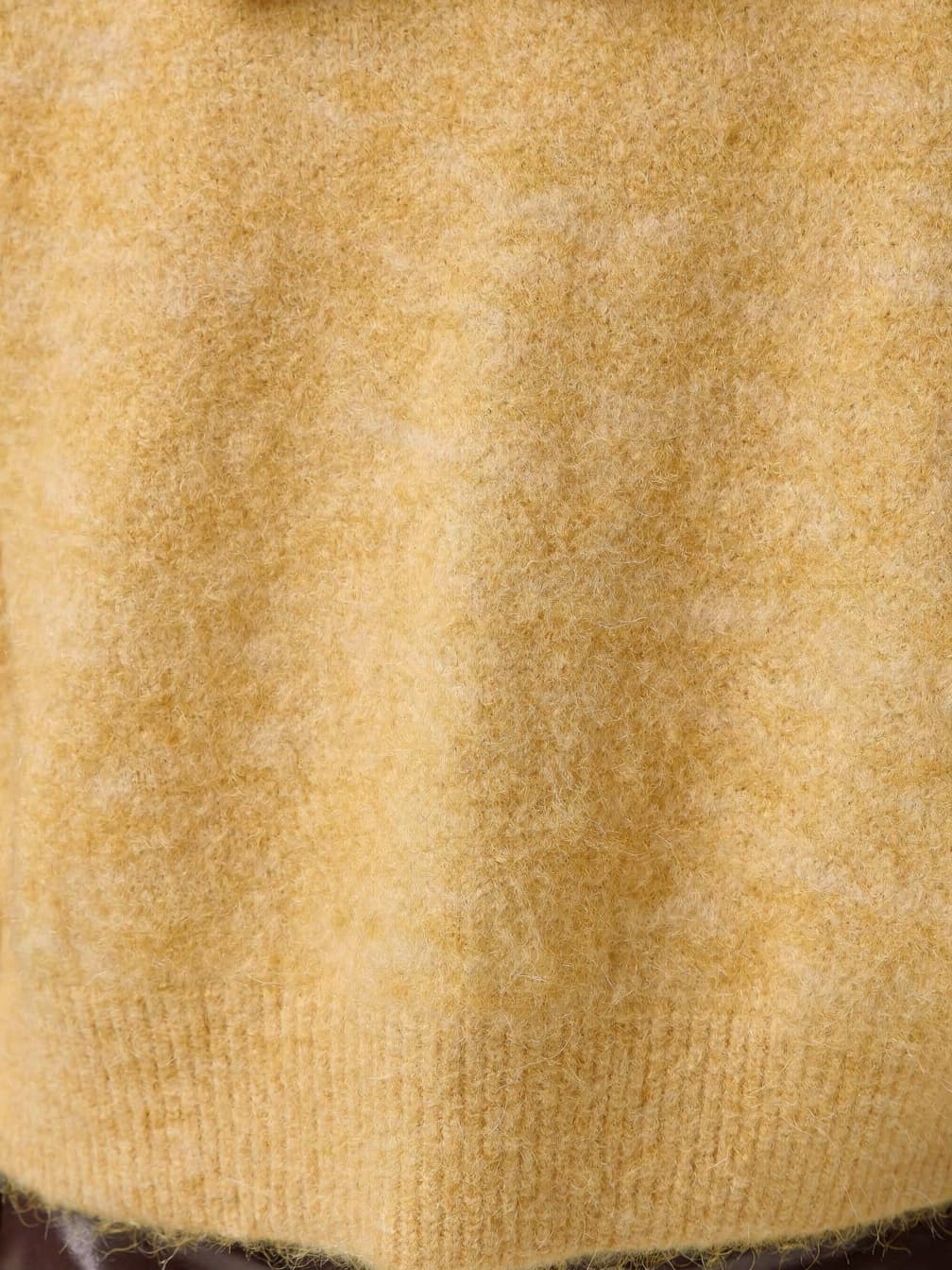 Pull col rond Juliette – Jaune