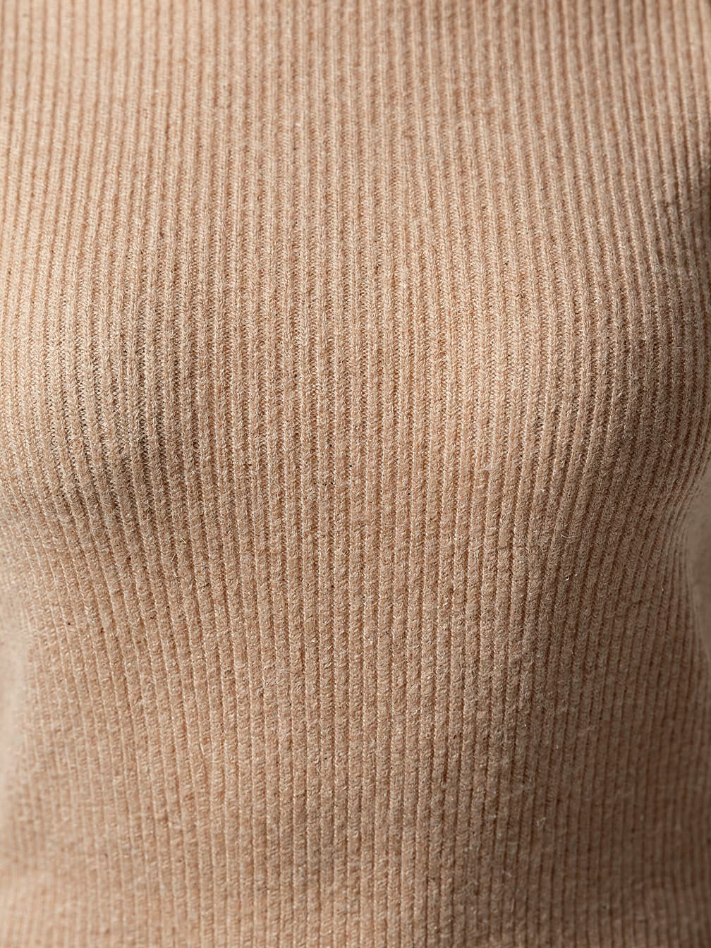 Pull col montant Noémie – Beige