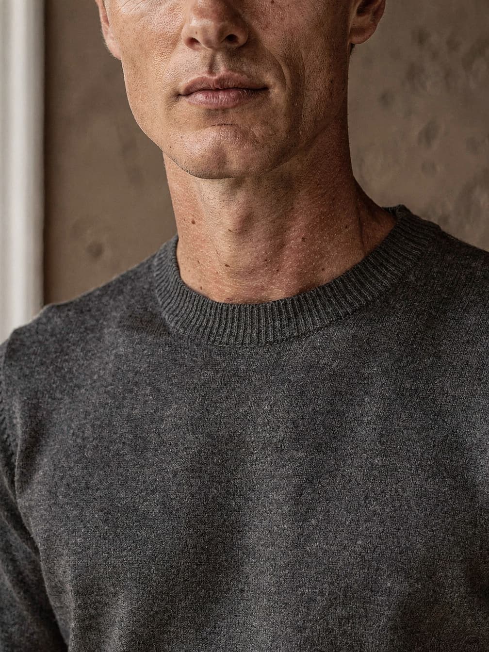 Pull col rond Octave – Gris foncé