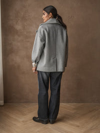 Manteau court croisé Odile – Gris