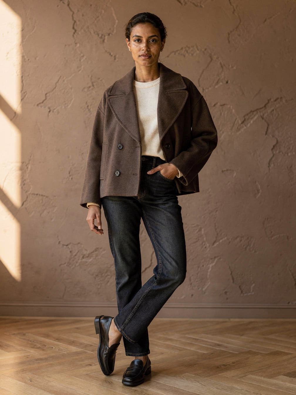 Manteau court croisé Philippine – Maron foncé