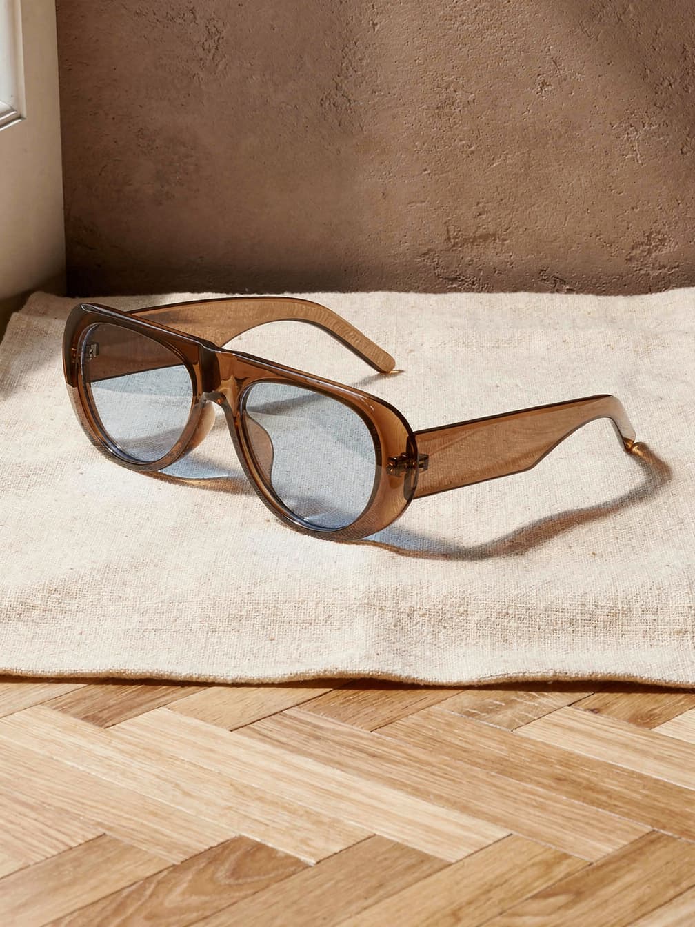Lunettes de soleil ovales Sacha – Marron