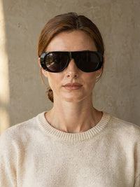 Lunettes de soleil ovales Sacha – Noir