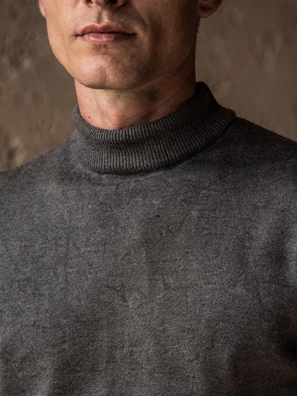 Pull col cheminée Victor – Gris foncé